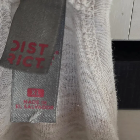 District Heather Gray Graphic Women's Tank Top Bud And Sissy - Picture 3 of 4